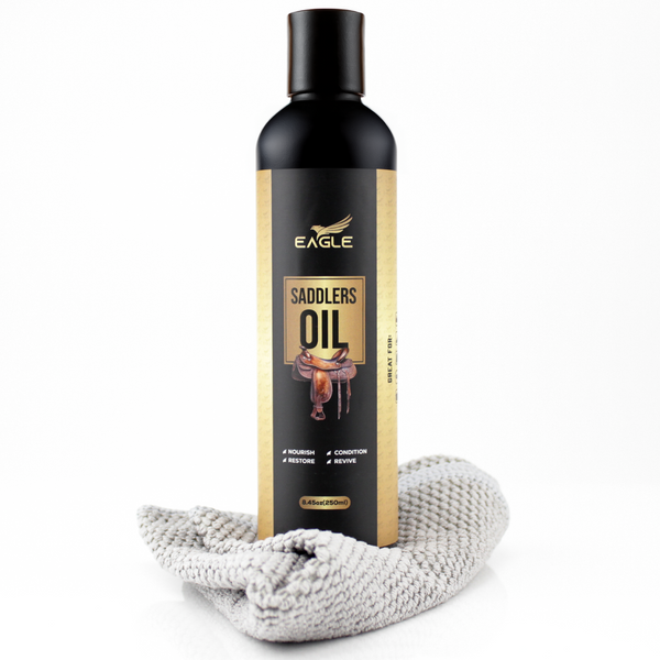 Eagle Saddle Oil (8.45oz) with Premium-Soft Cloth